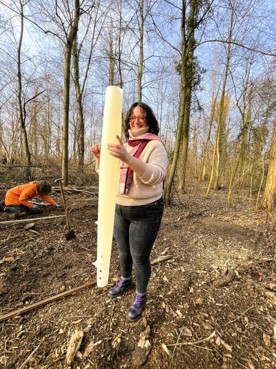 beim Falten der Hülle